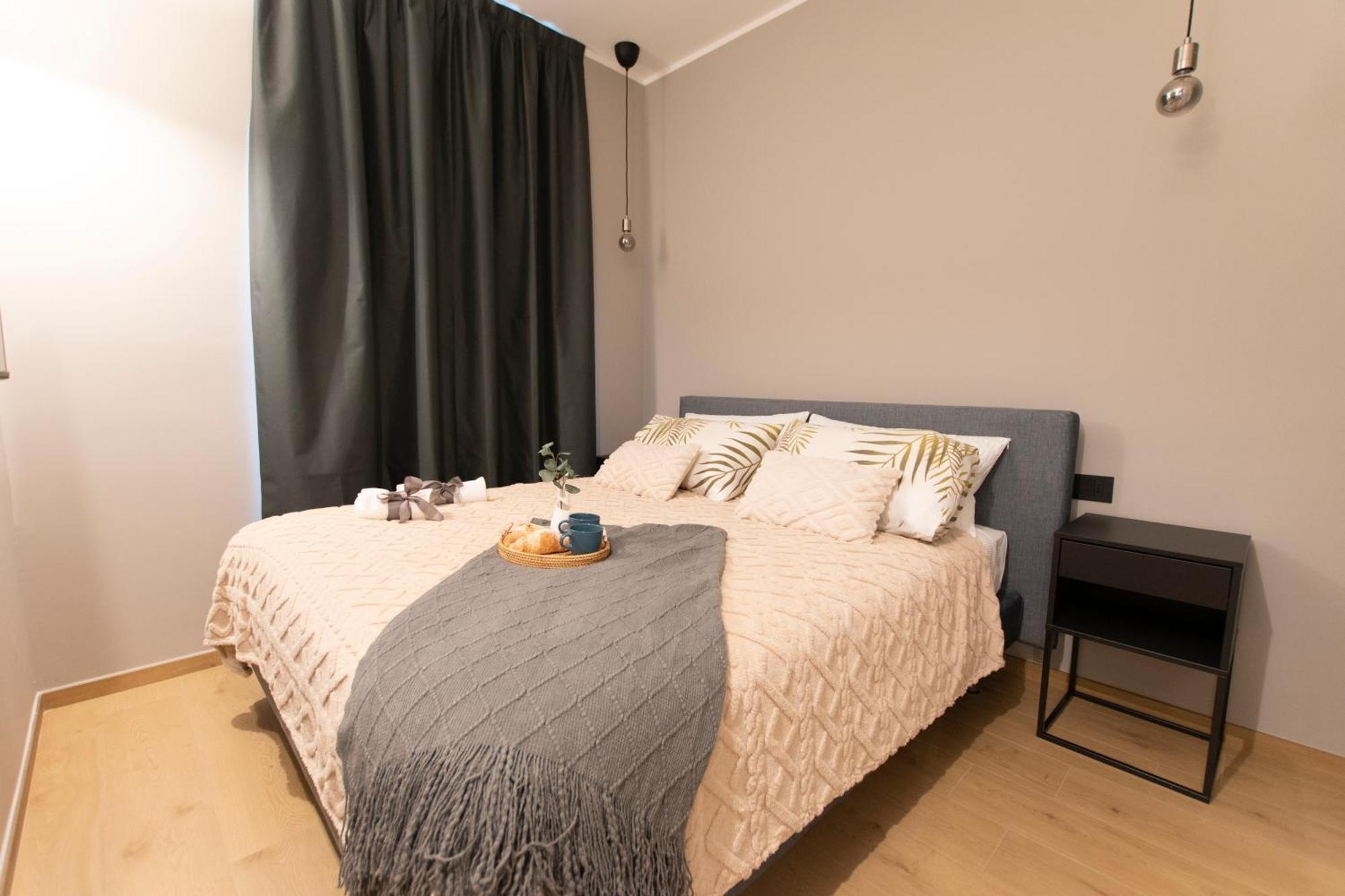 Apartamento Ihost Luxury -Free Parking- Plana 6 Milán Exterior foto