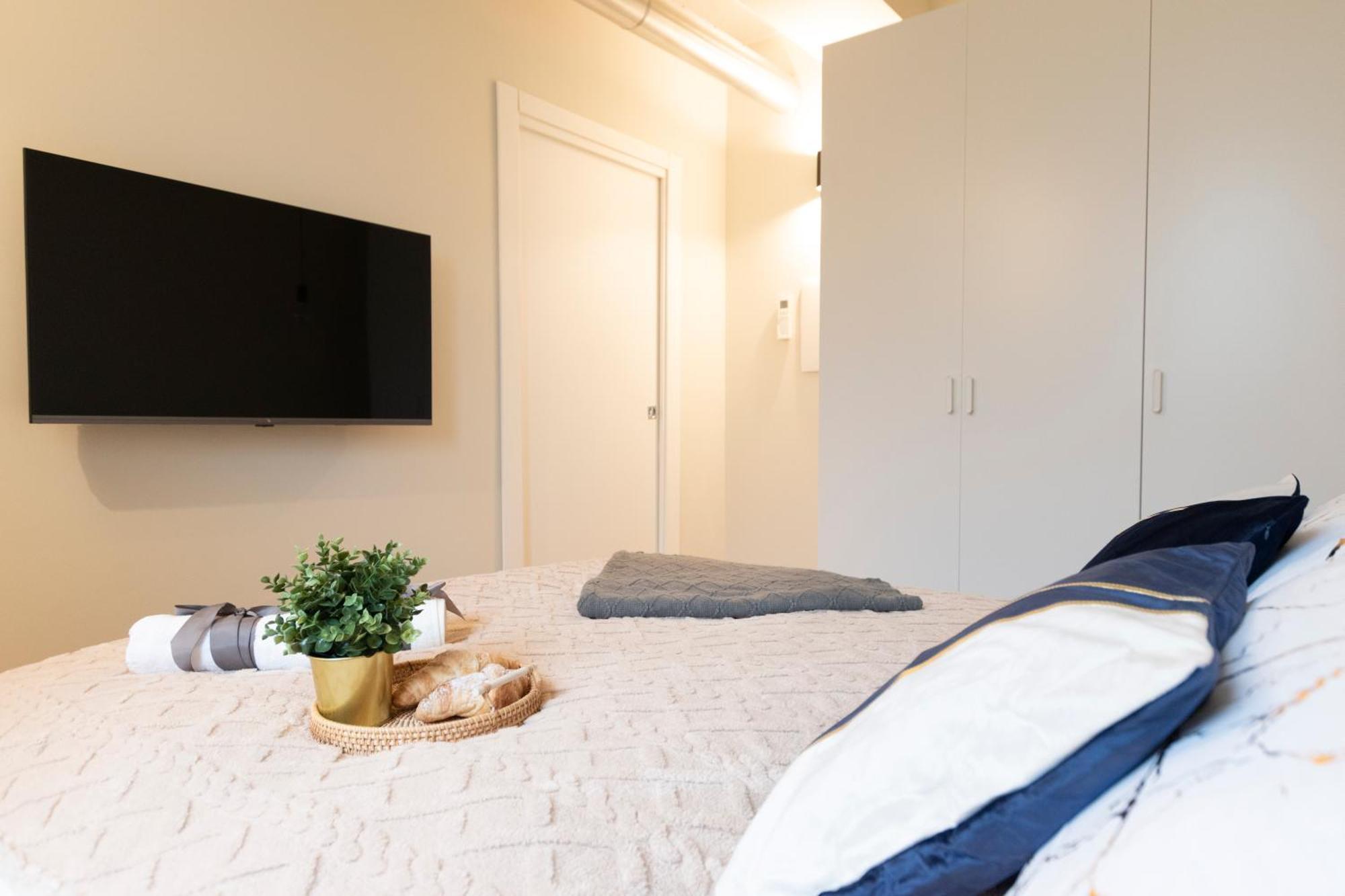 Apartamento Ihost Luxury -Free Parking- Plana 6 Milán Exterior foto