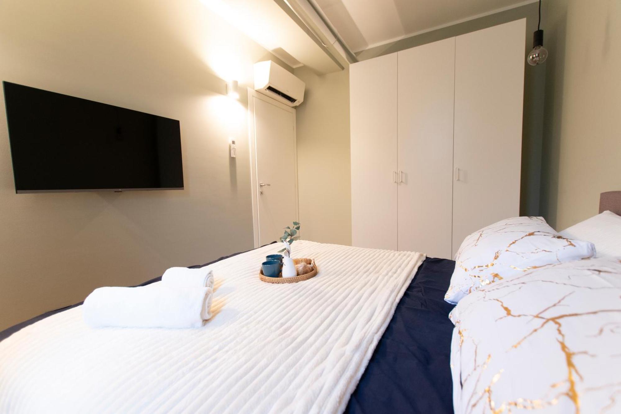 Apartamento Ihost Luxury -Free Parking- Plana 6 Milán Exterior foto